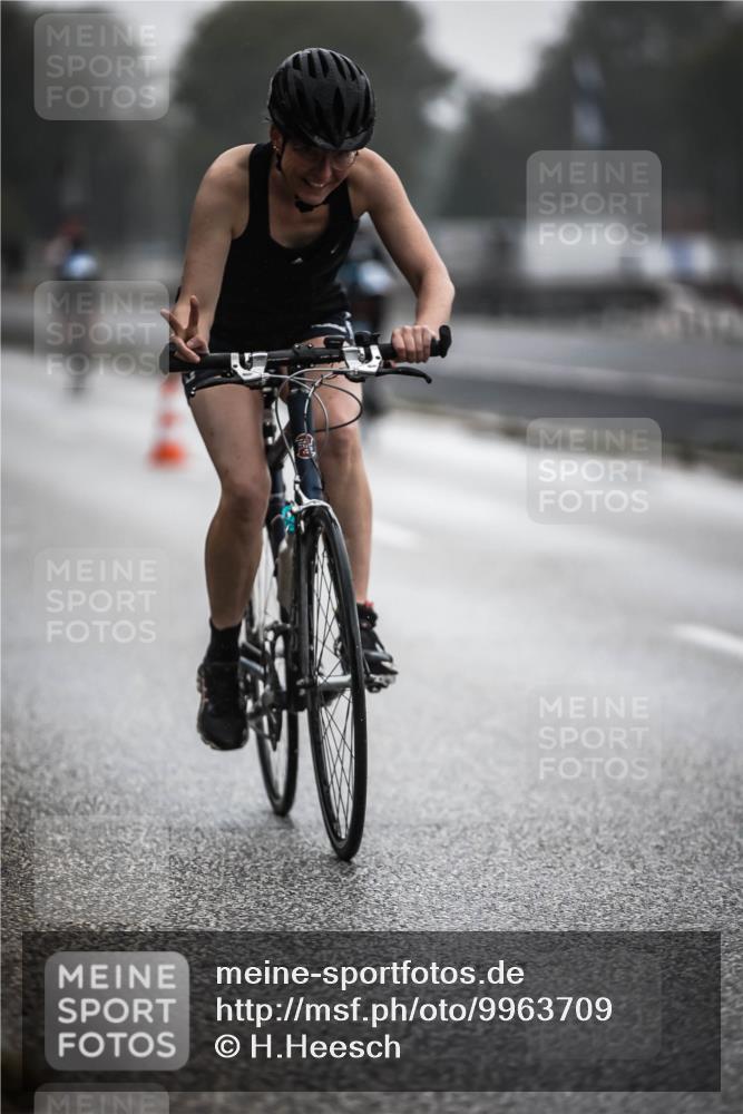 16.08.2026 - KN Förde Triathlon 2026 H.Heesch http://msf.ph/oto/9963709 16.08.2026 09:32:18 Radfahren 125, 133, 213, 262 meine-sportfotos.de