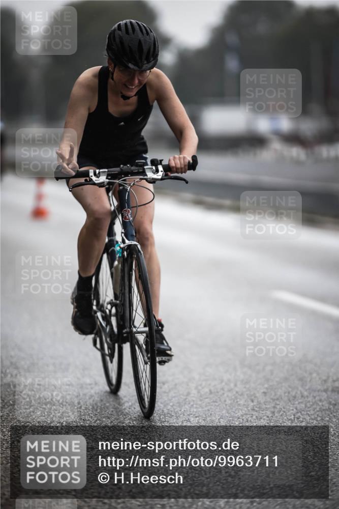 16.08.2026 - KN Förde Triathlon 2026 H.Heesch http://msf.ph/oto/9963711 16.08.2026 09:32:18 Radfahren 125, 133, 213, 262 meine-sportfotos.de
