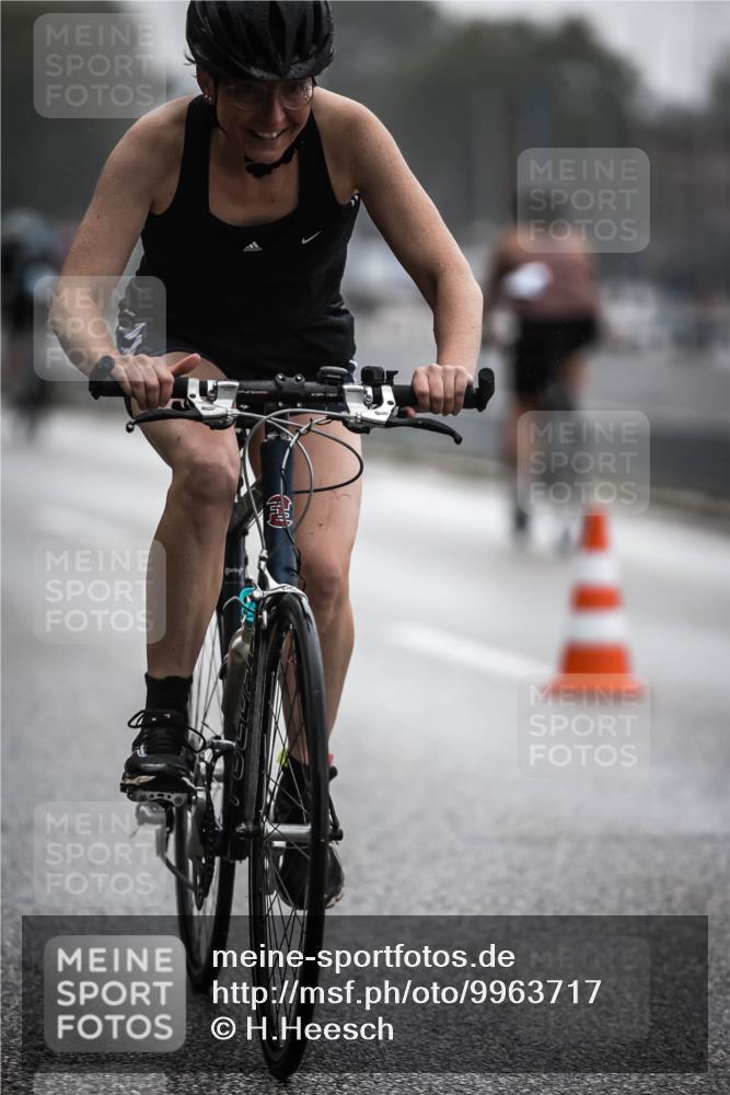 16.08.2026 - KN Förde Triathlon 2026 H.Heesch http://msf.ph/oto/9963717 16.08.2026 09:32:18 Radfahren 125, 133, 213, 262 meine-sportfotos.de