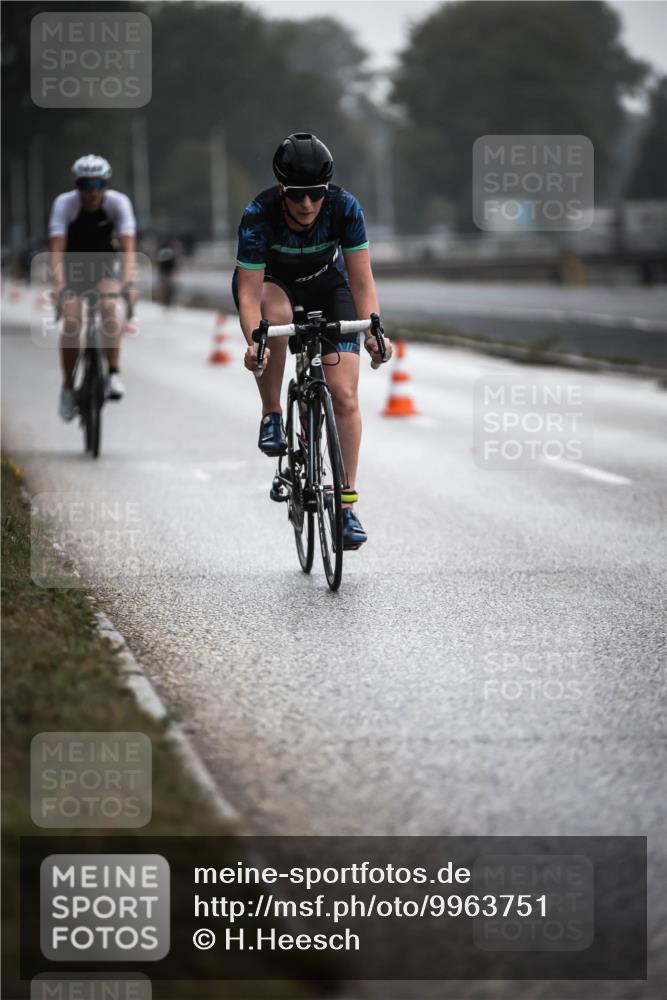 16.08.2026 - KN Förde Triathlon 2026 H.Heesch http://msf.ph/oto/9963751 16.08.2026 09:32:35 Radfahren 127, 131, 147, 148, 246, 252 meine-sportfotos.de