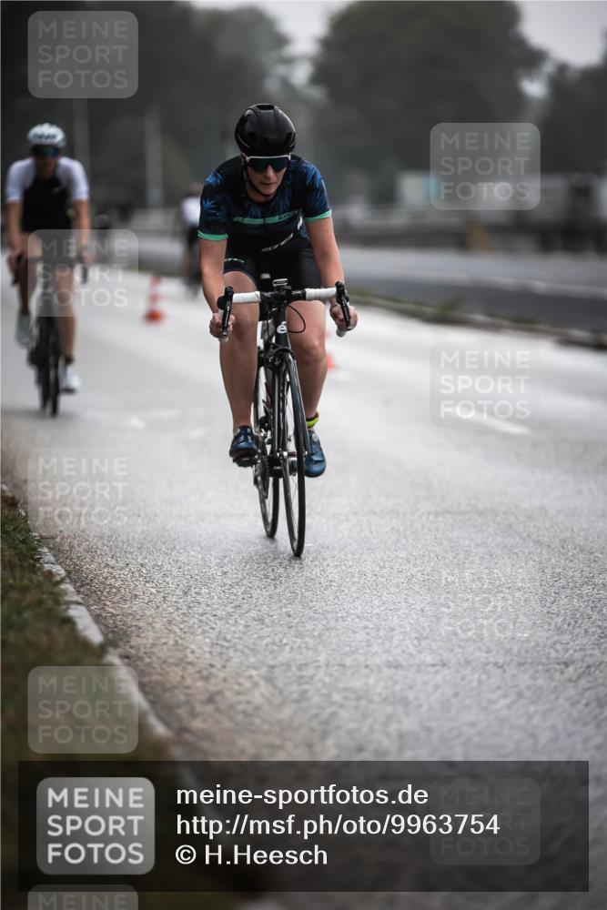 16.08.2026 - KN Förde Triathlon 2026 H.Heesch http://msf.ph/oto/9963754 16.08.2026 09:32:35 Radfahren 127, 131, 147, 148, 246, 252 meine-sportfotos.de
