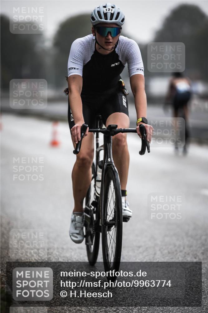 16.08.2026 - KN Förde Triathlon 2026 H.Heesch http://msf.ph/oto/9963774 16.08.2026 09:32:37 Radfahren 127, 131, 147, 148, 246, 252 meine-sportfotos.de