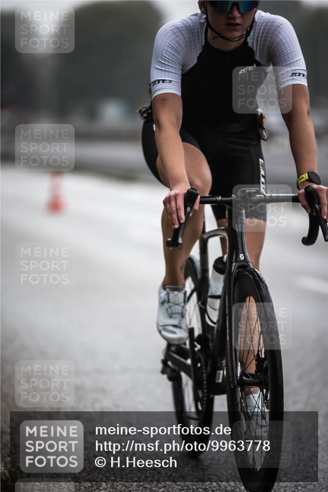 16.08.2026 - KN Förde Triathlon 2026 H.Heesch http://msf.ph/oto/9963778 16.08.2026 09:32:37 Radfahren 127, 131, 147, 148, 246, 252 meine-sportfotos.de