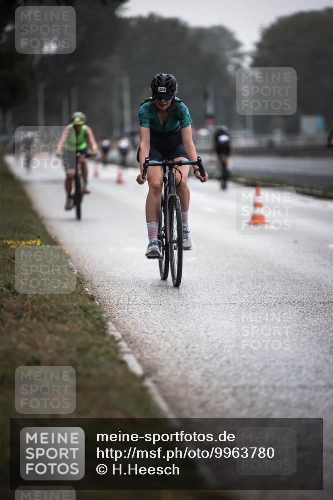 16.08.2026 - KN Förde Triathlon 2026 H.Heesch http://msf.ph/oto/9963780 16.08.2026 09:32:46 Radfahren 158, 162, 229, 238, 240, 251 meine-sportfotos.de