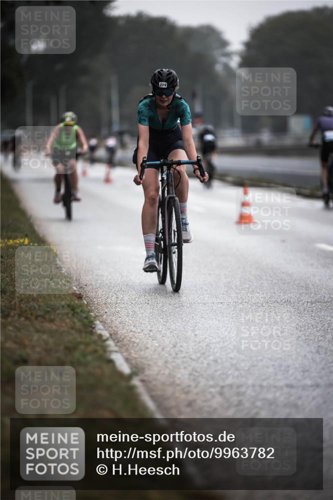 16.08.2026 - KN Förde Triathlon 2026 H.Heesch http://msf.ph/oto/9963782 16.08.2026 09:32:46 Radfahren 158, 162, 229, 238, 240, 251 meine-sportfotos.de