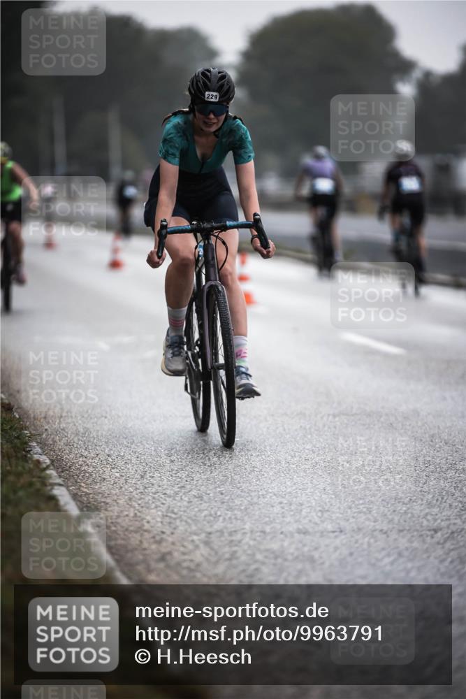 16.08.2026 - KN Förde Triathlon 2026 H.Heesch http://msf.ph/oto/9963791 16.08.2026 09:32:47 Radfahren 158, 162, 229, 238, 240, 251 meine-sportfotos.de