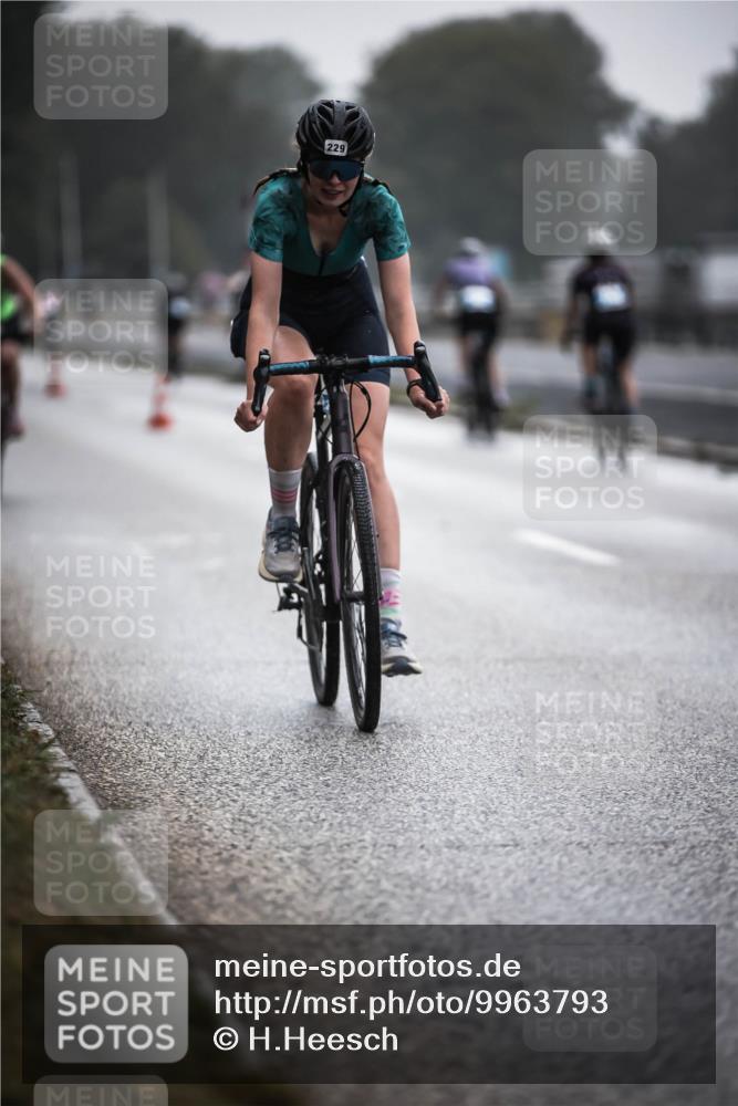 16.08.2026 - KN Förde Triathlon 2026 H.Heesch http://msf.ph/oto/9963793 16.08.2026 09:32:47 Radfahren 158, 162, 229, 238, 240, 251 meine-sportfotos.de