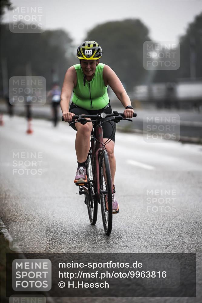 16.08.2026 - KN Förde Triathlon 2026 H.Heesch http://msf.ph/oto/9963816 16.08.2026 09:32:49 Radfahren 158, 162, 229, 240, 251 meine-sportfotos.de