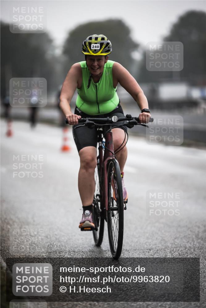 16.08.2026 - KN Förde Triathlon 2026 H.Heesch http://msf.ph/oto/9963820 16.08.2026 09:32:49 Radfahren 158, 162, 229, 240, 251 meine-sportfotos.de