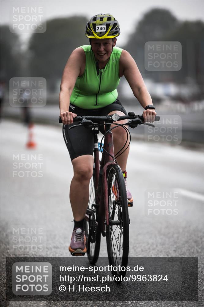 16.08.2026 - KN Förde Triathlon 2026 H.Heesch http://msf.ph/oto/9963824 16.08.2026 09:32:49 Radfahren 158, 162, 229, 240, 251 meine-sportfotos.de