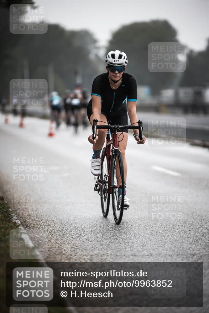 16.08.2026 - KN Förde Triathlon 2026 H.Heesch http://msf.ph/oto/9963852 16.08.2026 09:32:58 Radfahren 107, 159 meine-sportfotos.de