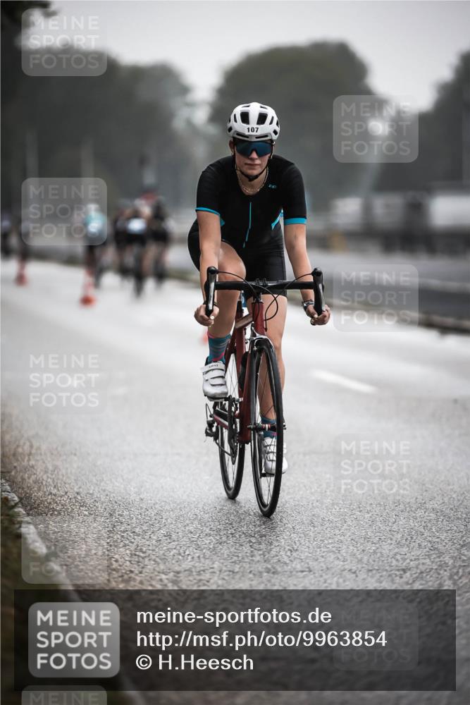 16.08.2026 - KN Förde Triathlon 2026 H.Heesch http://msf.ph/oto/9963854 16.08.2026 09:32:58 Radfahren 107, 159 meine-sportfotos.de