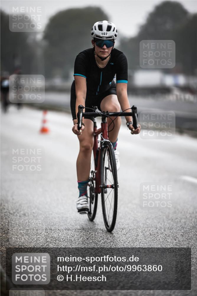 16.08.2026 - KN Förde Triathlon 2026 H.Heesch http://msf.ph/oto/9963860 16.08.2026 09:32:58 Radfahren 107, 159 meine-sportfotos.de