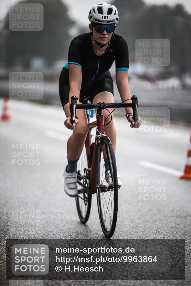 16.08.2026 - KN Förde Triathlon 2026 H.Heesch http://msf.ph/oto/9963864 16.08.2026 09:32:58 Radfahren 107, 159 meine-sportfotos.de