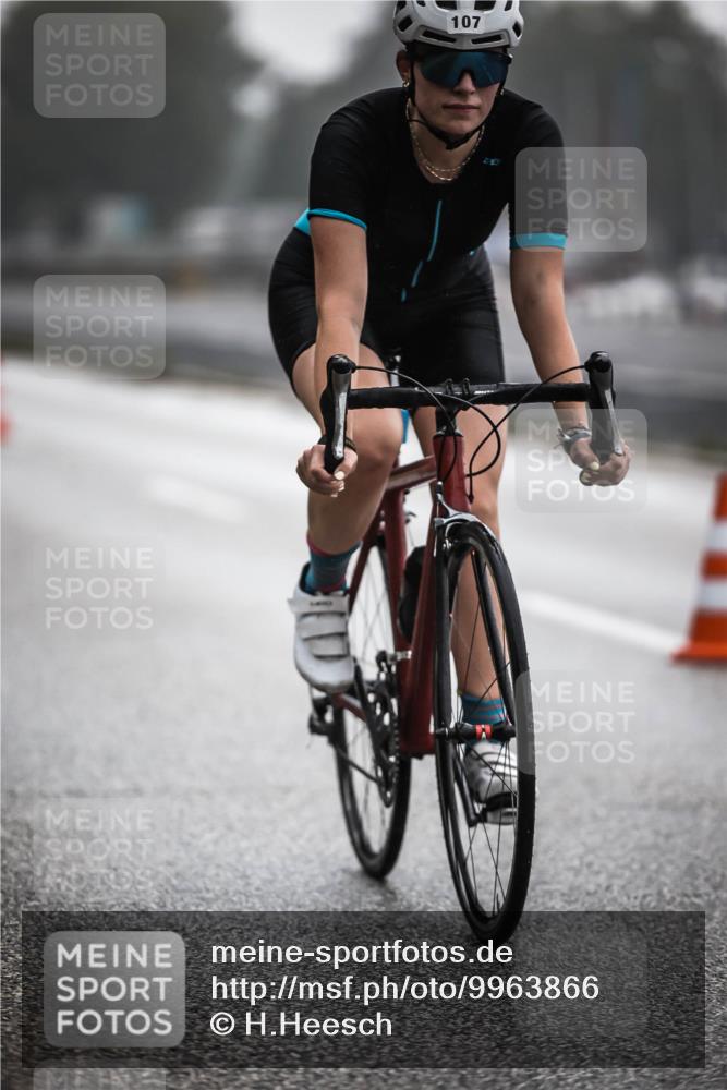 16.08.2026 - KN Förde Triathlon 2026 H.Heesch http://msf.ph/oto/9963866 16.08.2026 09:32:58 Radfahren 107, 159 meine-sportfotos.de