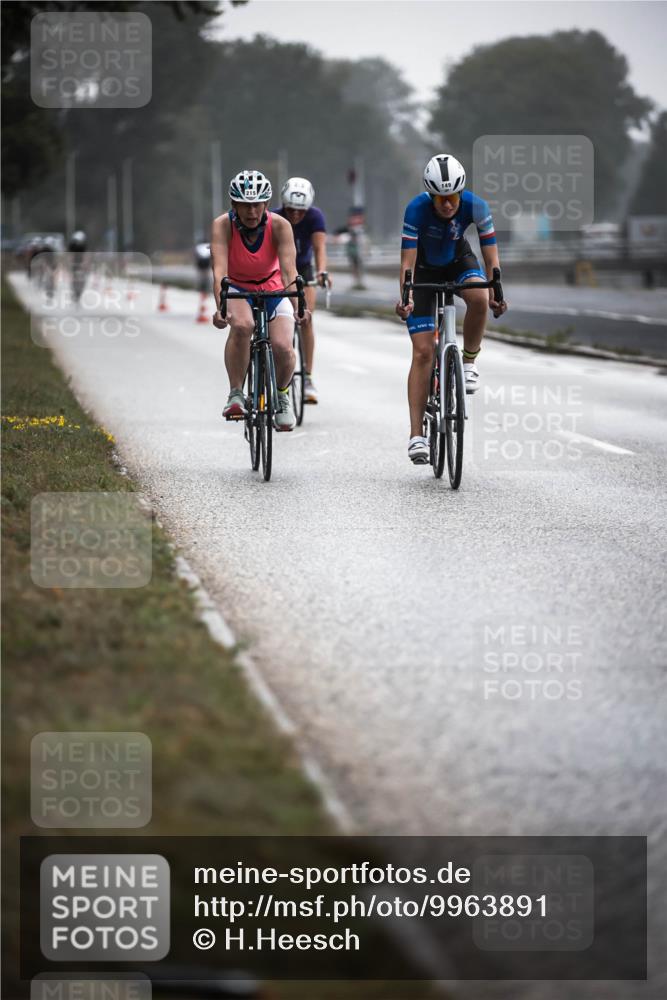16.08.2026 - KN Förde Triathlon 2026 H.Heesch http://msf.ph/oto/9963891 16.08.2026 09:33:24 Radfahren 129, 149, 215, 244, 247 meine-sportfotos.de