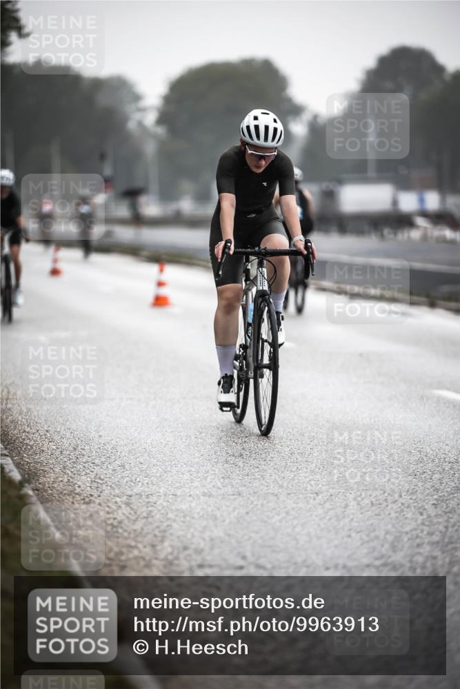 16.08.2026 - KN Förde Triathlon 2026 H.Heesch http://msf.ph/oto/9963913 16.08.2026 09:33:33 Radfahren 130, 141, 150, 224 meine-sportfotos.de