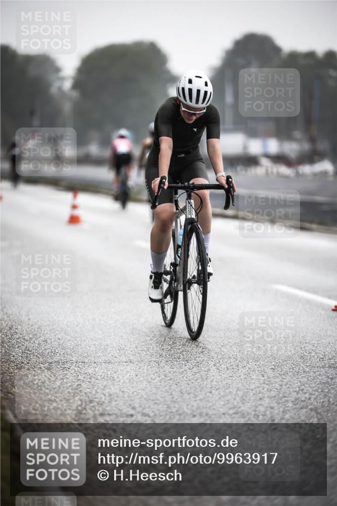 16.08.2026 - KN Förde Triathlon 2026 H.Heesch http://msf.ph/oto/9963917 16.08.2026 09:33:33 Radfahren 130, 141, 150, 224 meine-sportfotos.de