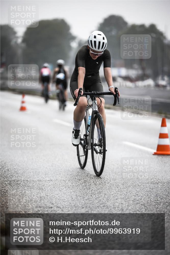 16.08.2026 - KN Förde Triathlon 2026 H.Heesch http://msf.ph/oto/9963919 16.08.2026 09:33:33 Radfahren 130, 141, 150, 224 meine-sportfotos.de