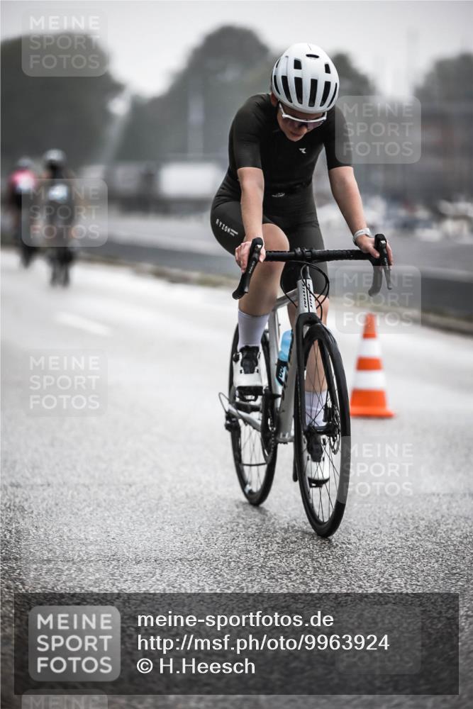 16.08.2026 - KN Förde Triathlon 2026 H.Heesch http://msf.ph/oto/9963924 16.08.2026 09:33:33 Radfahren 130, 141, 150, 224 meine-sportfotos.de