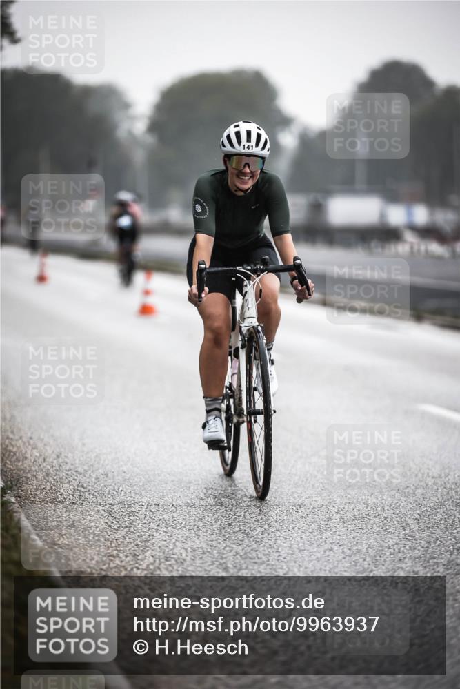 16.08.2026 - KN Förde Triathlon 2026 H.Heesch http://msf.ph/oto/9963937 16.08.2026 09:33:35 Radfahren 130, 141, 150, 224 meine-sportfotos.de
