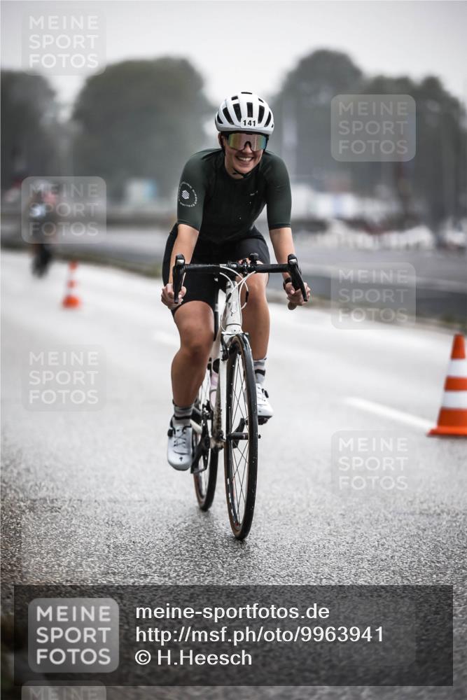16.08.2026 - KN Förde Triathlon 2026 H.Heesch http://msf.ph/oto/9963941 16.08.2026 09:33:35 Radfahren 130, 141, 150, 224 meine-sportfotos.de
