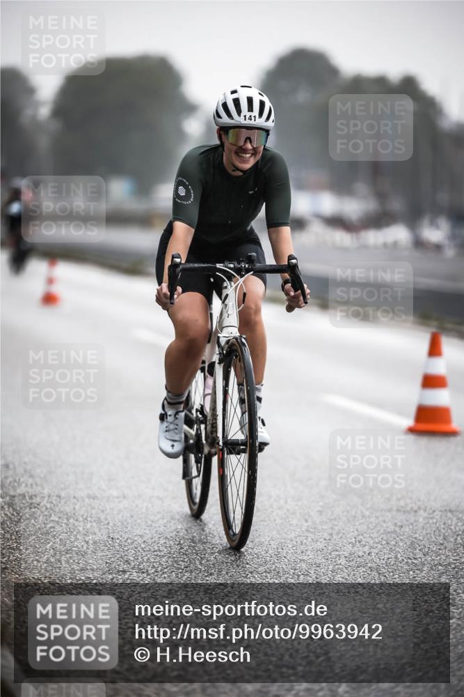 16.08.2026 - KN Förde Triathlon 2026 H.Heesch http://msf.ph/oto/9963942 16.08.2026 09:33:35 Radfahren 130, 141, 150, 224 meine-sportfotos.de