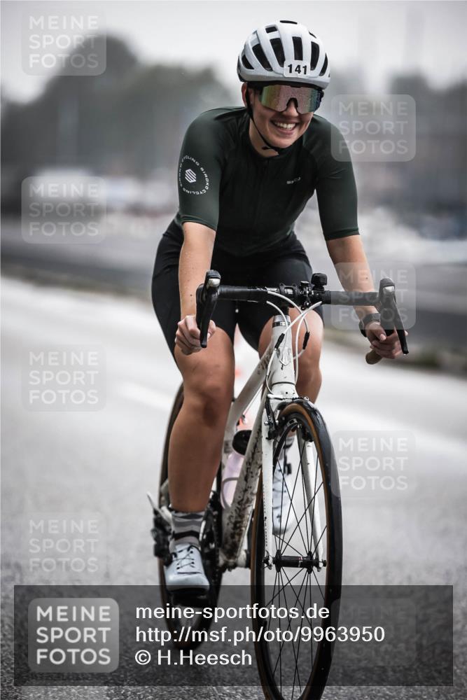 16.08.2026 - KN Förde Triathlon 2026 H.Heesch http://msf.ph/oto/9963950 16.08.2026 09:33:35 Radfahren 130, 141, 150, 224 meine-sportfotos.de