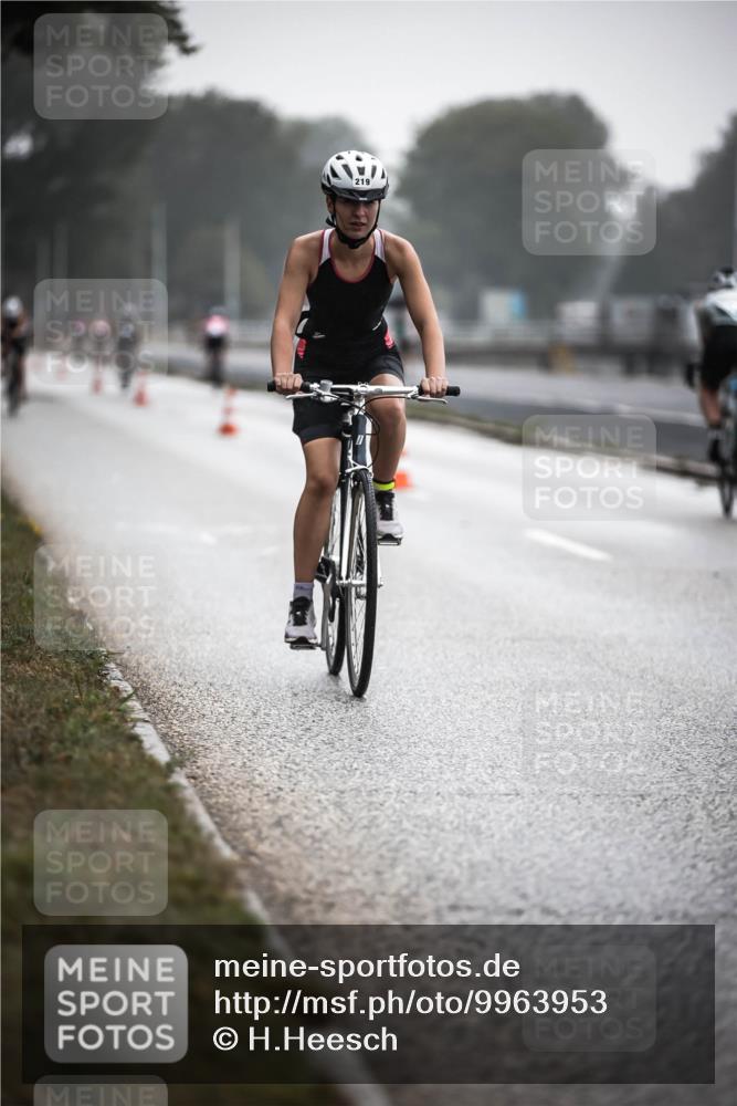 16.08.2026 - KN Förde Triathlon 2026 H.Heesch http://msf.ph/oto/9963953 16.08.2026 09:33:40 Radfahren 170, 219, 236 meine-sportfotos.de