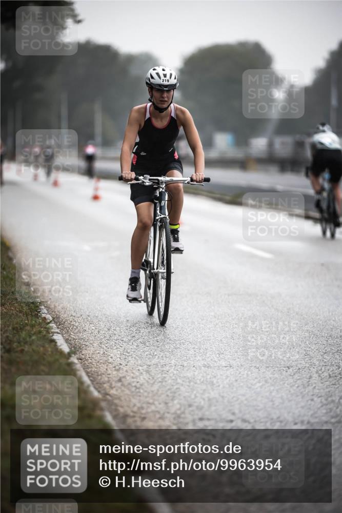 16.08.2026 - KN Förde Triathlon 2026 H.Heesch http://msf.ph/oto/9963954 16.08.2026 09:33:40 Radfahren 170, 219, 236 meine-sportfotos.de