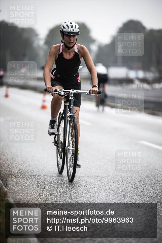 16.08.2026 - KN Förde Triathlon 2026 H.Heesch http://msf.ph/oto/9963963 16.08.2026 09:33:40 Radfahren 170, 219, 236 meine-sportfotos.de