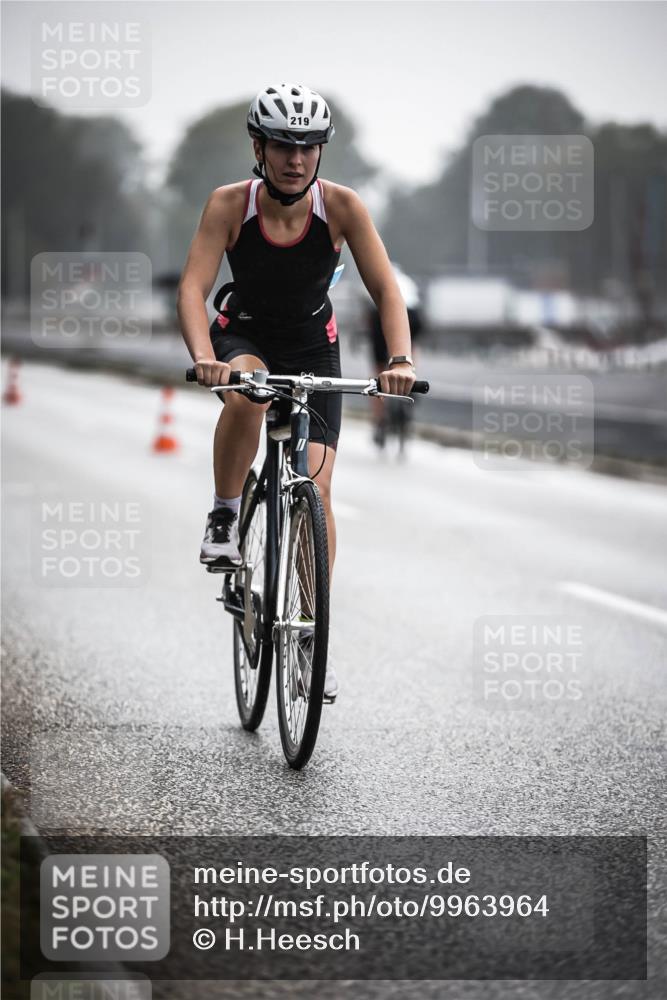 16.08.2026 - KN Förde Triathlon 2026 H.Heesch http://msf.ph/oto/9963964 16.08.2026 09:33:40 Radfahren 170, 219, 236 meine-sportfotos.de