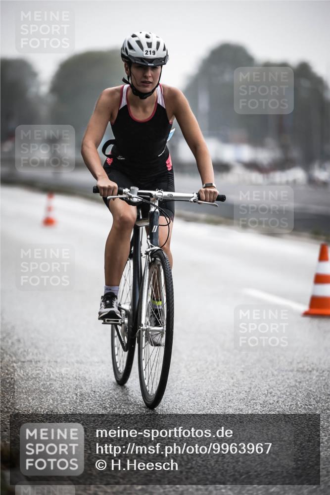 16.08.2026 - KN Förde Triathlon 2026 H.Heesch http://msf.ph/oto/9963967 16.08.2026 09:33:40 Radfahren 170, 219, 236 meine-sportfotos.de