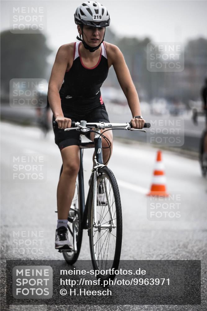 16.08.2026 - KN Förde Triathlon 2026 H.Heesch http://msf.ph/oto/9963971 16.08.2026 09:33:41 Radfahren 170, 219, 236 meine-sportfotos.de
