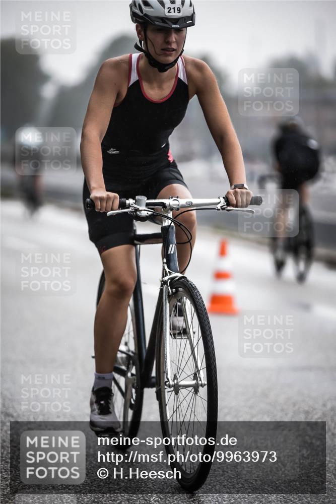 16.08.2026 - KN Förde Triathlon 2026 H.Heesch http://msf.ph/oto/9963973 16.08.2026 09:33:41 Radfahren 170, 219, 236 meine-sportfotos.de