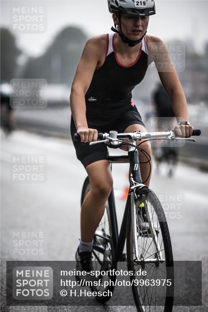 16.08.2026 - KN Förde Triathlon 2026 H.Heesch http://msf.ph/oto/9963975 16.08.2026 09:33:41 Radfahren 170, 219, 236 meine-sportfotos.de