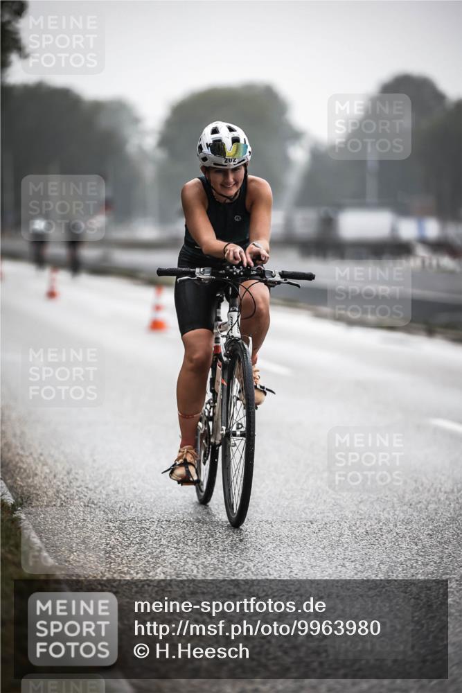 16.08.2026 - KN Förde Triathlon 2026 H.Heesch http://msf.ph/oto/9963980 16.08.2026 09:33:47 Radfahren 202 meine-sportfotos.de