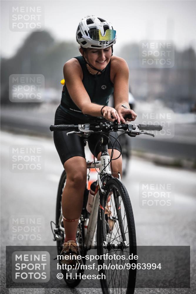 16.08.2026 - KN Förde Triathlon 2026 H.Heesch http://msf.ph/oto/9963994 16.08.2026 09:33:48 Radfahren 202 meine-sportfotos.de