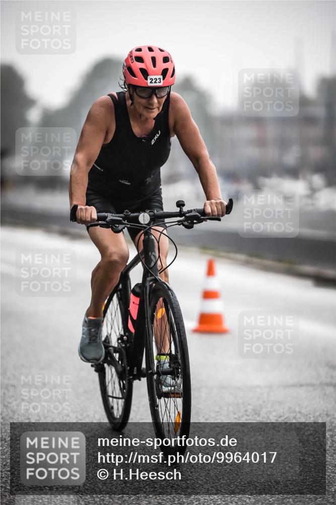 16.08.2026 - KN Förde Triathlon 2026 H.Heesch http://msf.ph/oto/9964017 16.08.2026 09:33:56 Radfahren 106, 223 meine-sportfotos.de