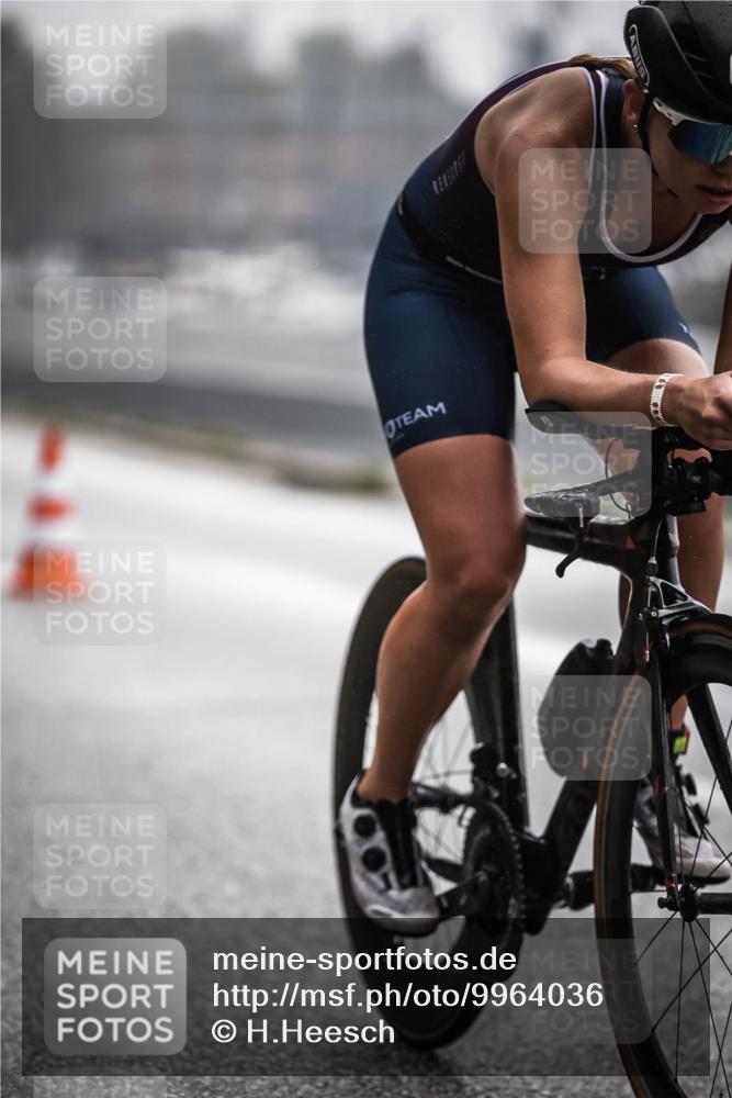 16.08.2026 - KN Förde Triathlon 2026 H.Heesch http://msf.ph/oto/9964036 16.08.2026 09:33:58 Radfahren 106, 182, 223, 248 meine-sportfotos.de