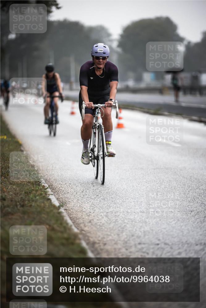 16.08.2026 - KN Förde Triathlon 2026 H.Heesch http://msf.ph/oto/9964038 16.08.2026 09:34:00 Radfahren 106, 182, 228, 248 meine-sportfotos.de
