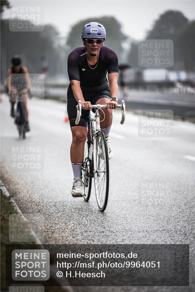 16.08.2026 - KN Förde Triathlon 2026 H.Heesch http://msf.ph/oto/9964051 16.08.2026 09:34:01 Radfahren 182, 228, 248 meine-sportfotos.de