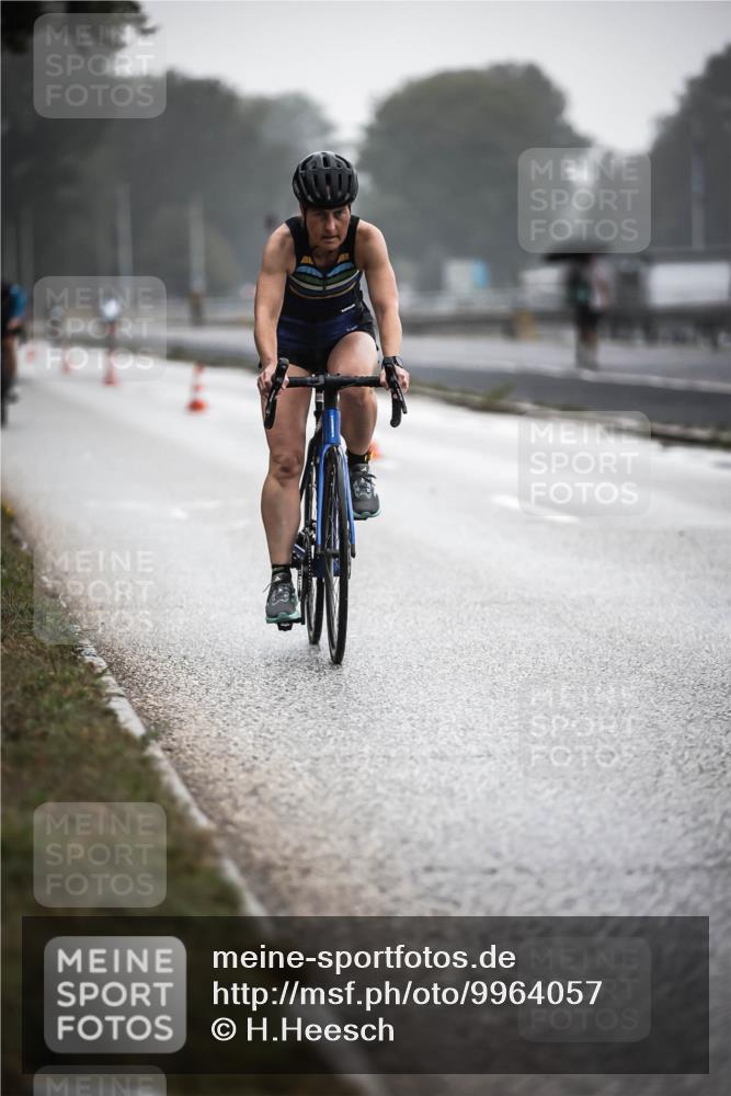 16.08.2026 - KN Förde Triathlon 2026 H.Heesch http://msf.ph/oto/9964057 16.08.2026 09:34:02 Radfahren 182, 226, 228, 248 meine-sportfotos.de