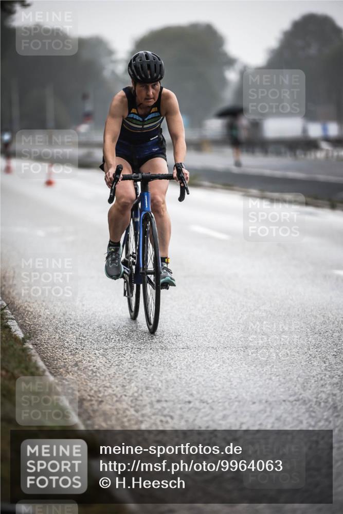 16.08.2026 - KN Förde Triathlon 2026 H.Heesch http://msf.ph/oto/9964063 16.08.2026 09:34:03 Radfahren 182, 226, 228, 248 meine-sportfotos.de