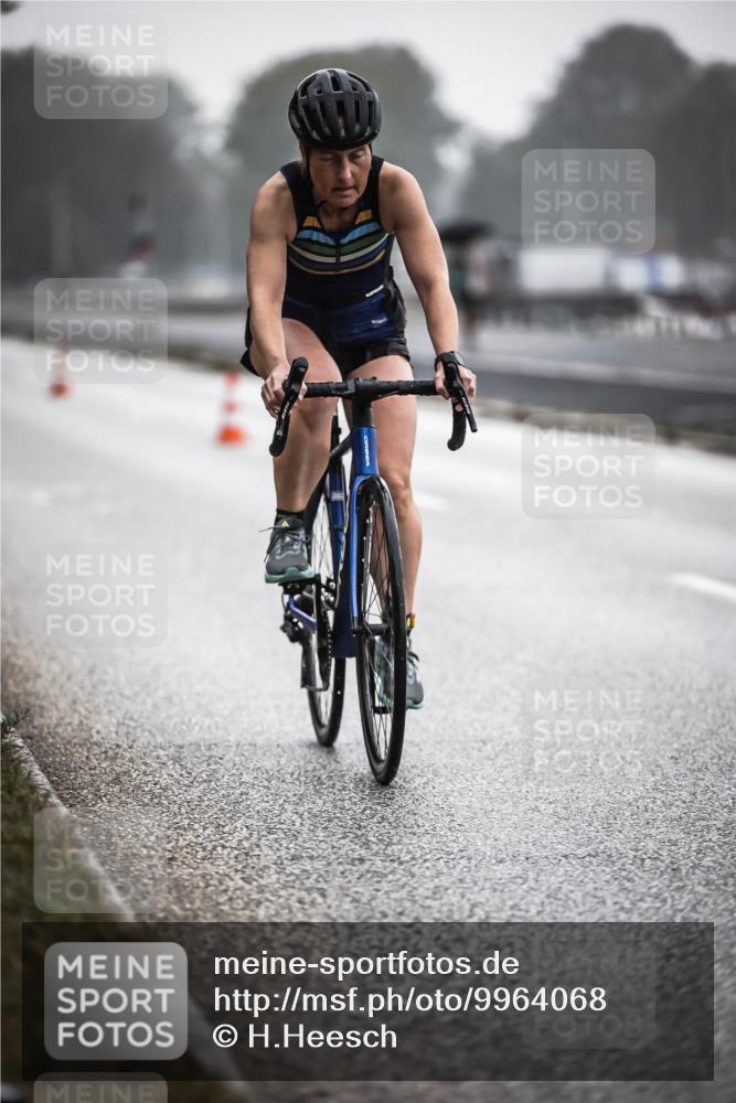 16.08.2026 - KN Förde Triathlon 2026 H.Heesch http://msf.ph/oto/9964068 16.08.2026 09:34:03 Radfahren 182, 226, 228, 248 meine-sportfotos.de