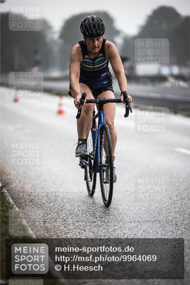 16.08.2026 - KN Förde Triathlon 2026 H.Heesch http://msf.ph/oto/9964069 16.08.2026 09:34:03 Radfahren 182, 226, 228, 248 meine-sportfotos.de