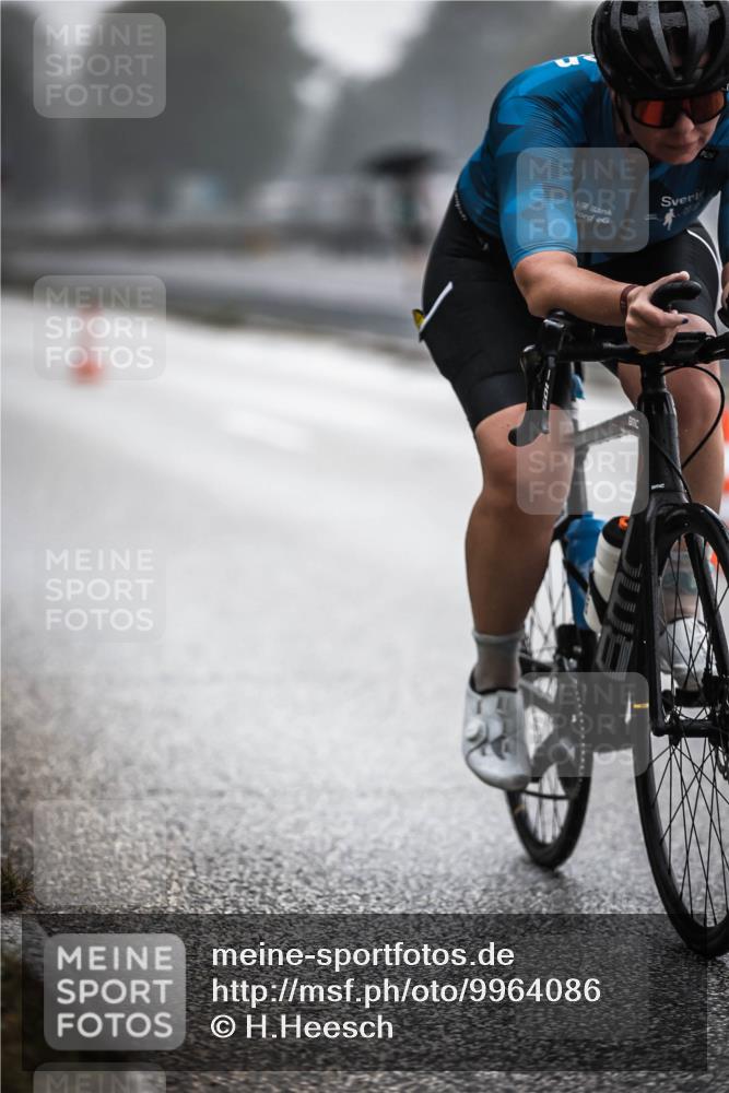 16.08.2026 - KN Förde Triathlon 2026 H.Heesch http://msf.ph/oto/9964086 16.08.2026 09:34:07 Radfahren 104, 226, 228 meine-sportfotos.de