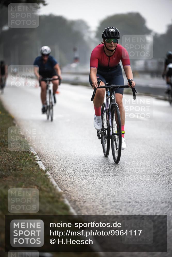 16.08.2026 - KN Förde Triathlon 2026 H.Heesch http://msf.ph/oto/9964117 16.08.2026 09:34:14 Radfahren 104, 134, 216 meine-sportfotos.de