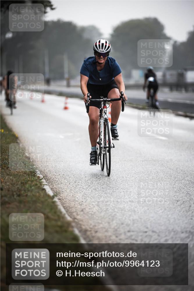 16.08.2026 - KN Förde Triathlon 2026 H.Heesch http://msf.ph/oto/9964123 16.08.2026 09:34:15 Radfahren 134, 216, 245, 258 meine-sportfotos.de