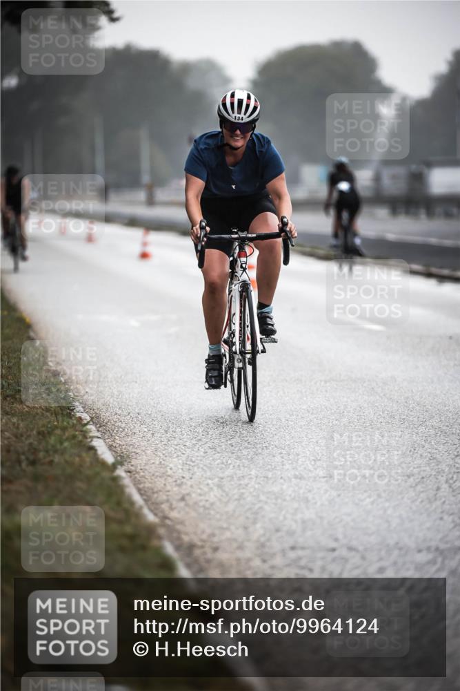 16.08.2026 - KN Förde Triathlon 2026 H.Heesch http://msf.ph/oto/9964124 16.08.2026 09:34:15 Radfahren 134, 216, 245, 258 meine-sportfotos.de